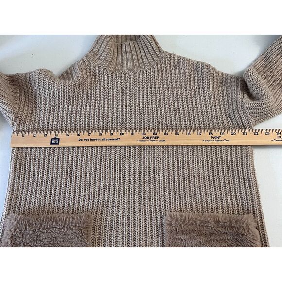 Christian Siriano Women's Mock Neck Sweater Tan Beige Front Pockets Size XS - Picture 6 of 9